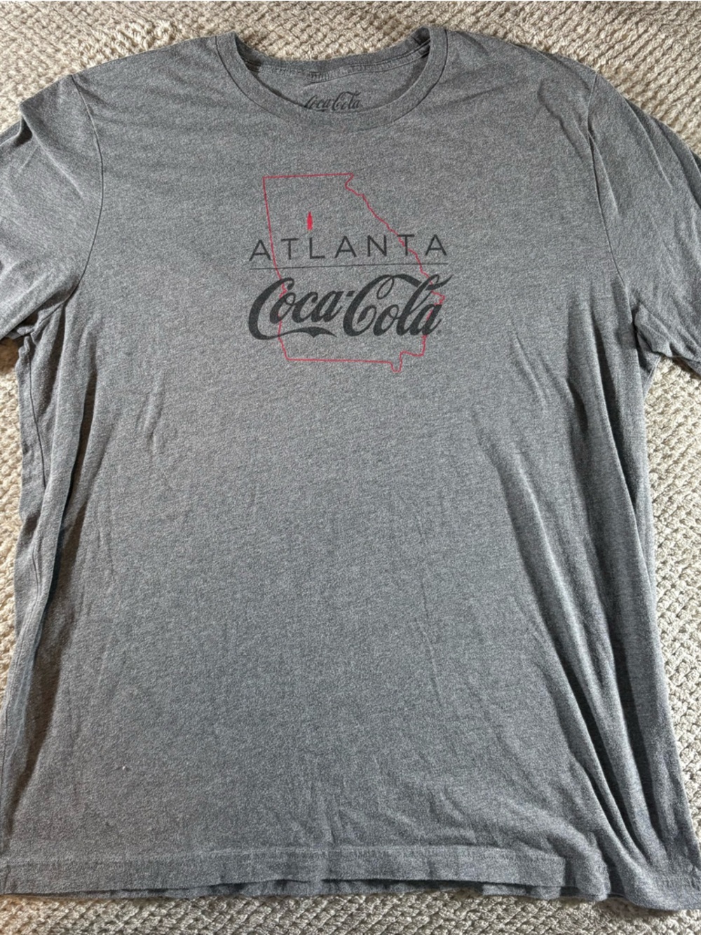 Coca Cola Men’s XXL Gray Atlanta Graphic Short-Sleeve Tee